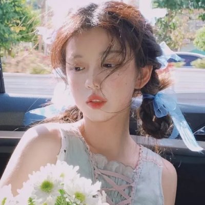 盛开的女人